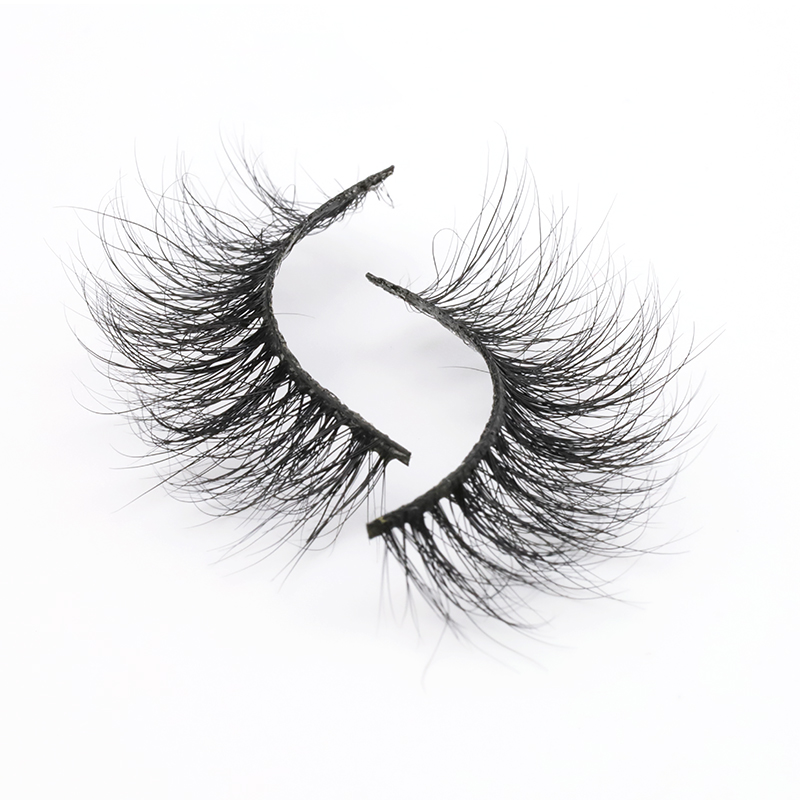 light-weight mink-lashes.JPG